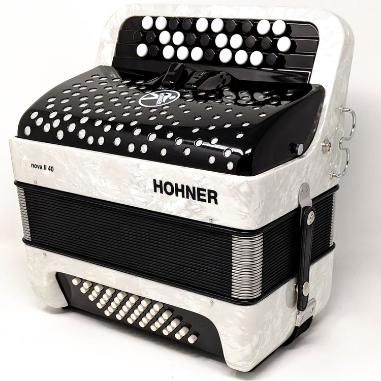 Hohner Nova II 40
